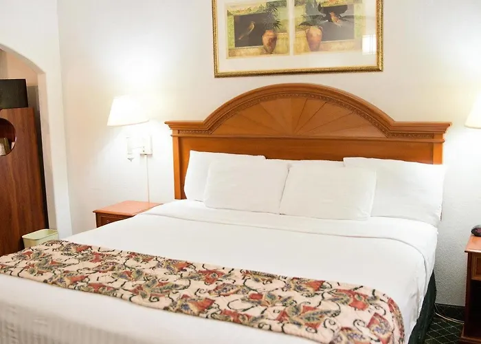 Hotel Embarque Unscripted By Hyatt Hotel 2*