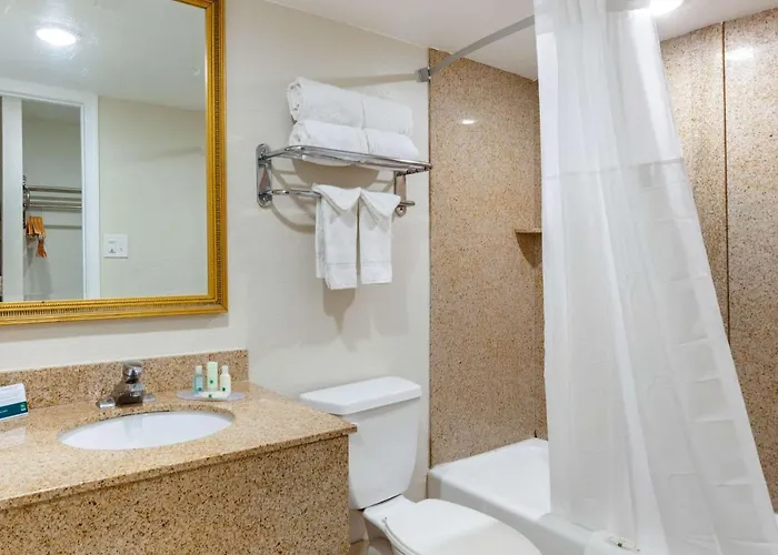 Hotel Hotel Embarque Unscripted By Hyatt 2*
